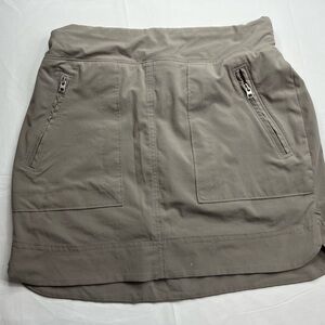 Athleta Taupe Athletic Skort with Elastic Waist